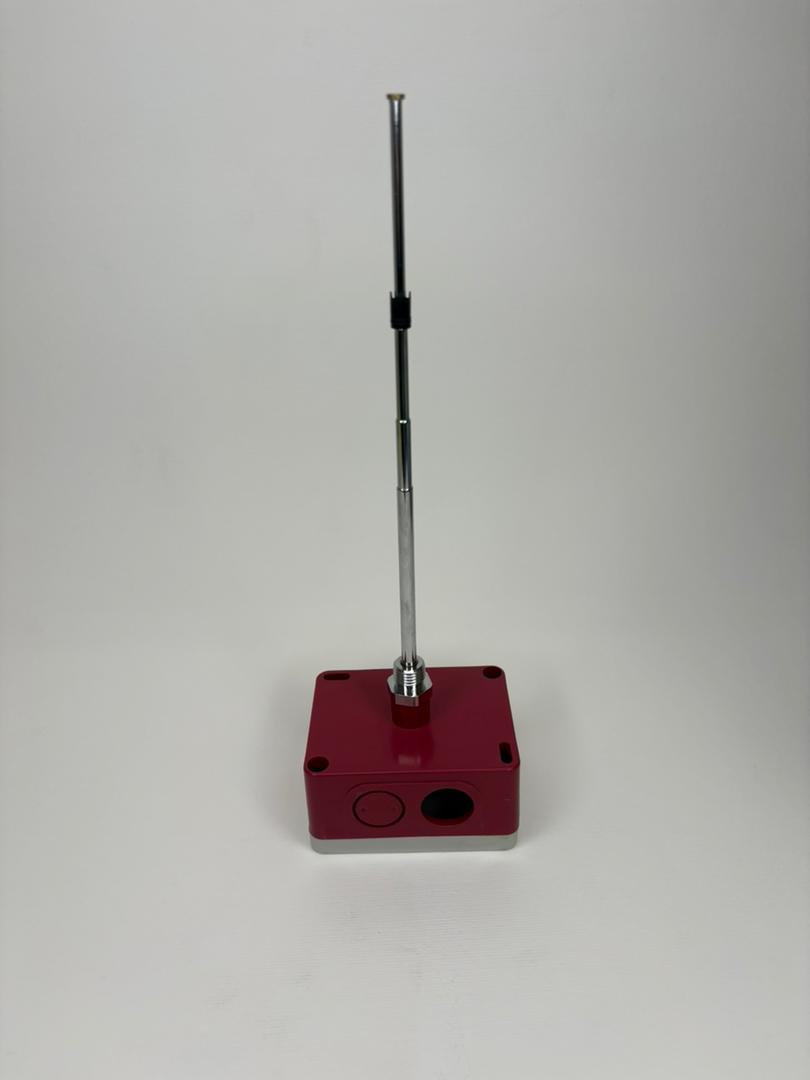 سنسور دمای تلسکوپی STP660 Schneider Electric سنسور دمای تلسکوپی STP660 اشنایدر الکتریک با پراب قابل تنظیم